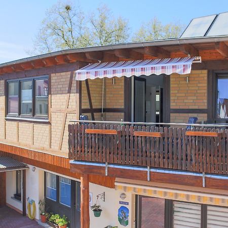 Ferienwohnung Am Muehlenberg 瓦伦 外观 照片